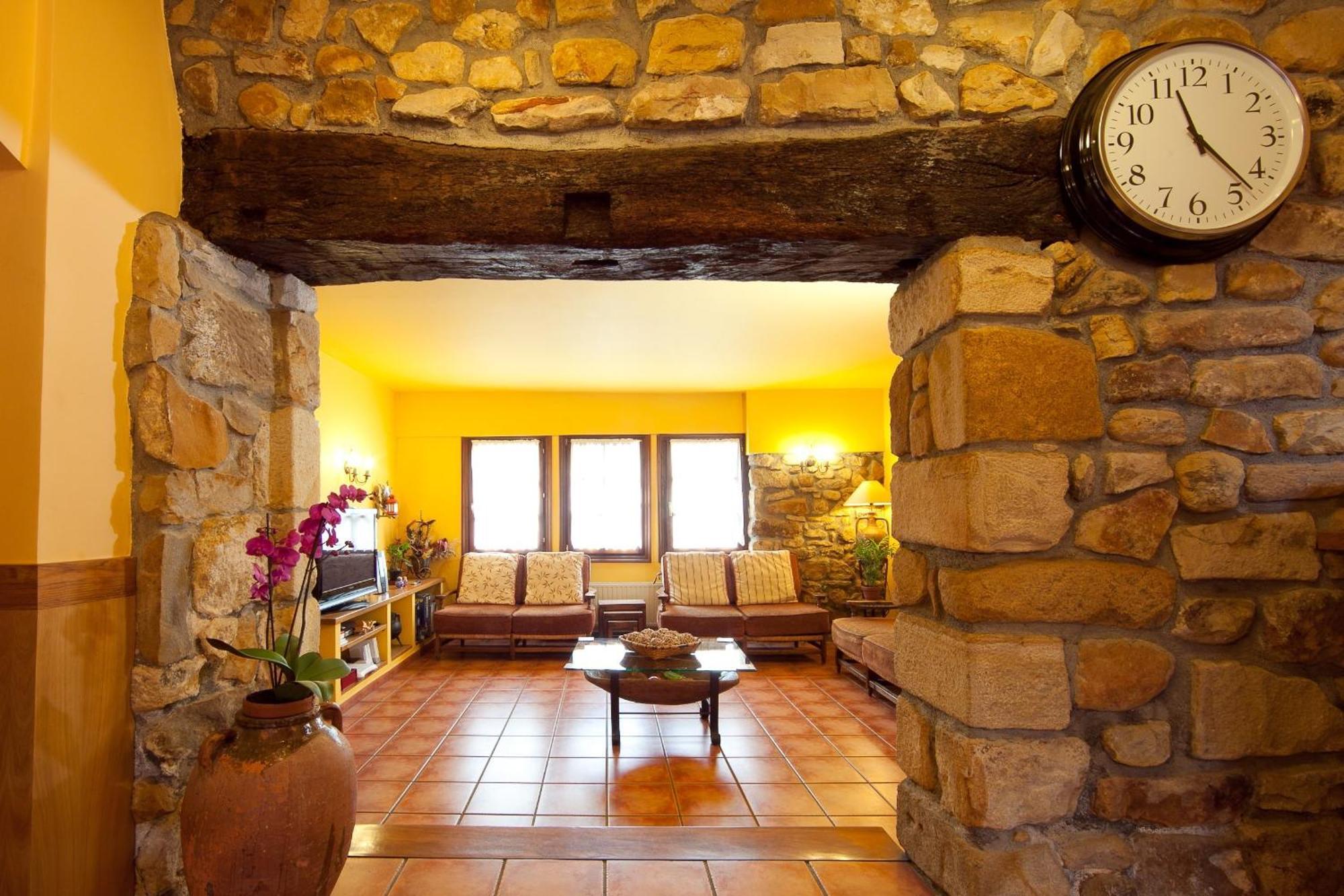 Hotel Matsa B&B Lezama  エクステリア 写真